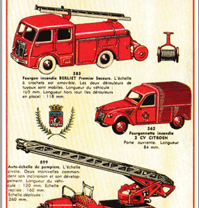 Carte postale - Véhicules de Pompiers Dinky Toys - 10 x 15 cm