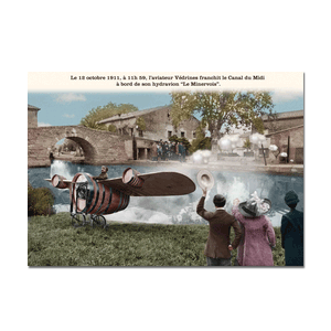 Carte postale - n° 520 - Le 12 octobre 1911, à 11h59, l'aviateur Védrines franchit le canal du midi à bord de son hydravion ""Le Minervois"" - Cartes hors-collections Plonk & Replonk